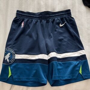 Minnesota Timberwolves Nike Basketball Shorts. Men’s Large.